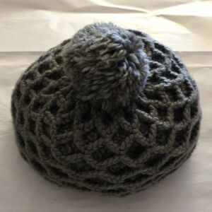 Cozy Gray Crochet Beanie with Pom-Pom